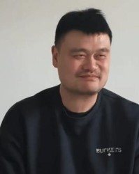 开云APP-姚明：非常高兴听到王治郅入选FIBA名人堂 从小到大都是追着他成长